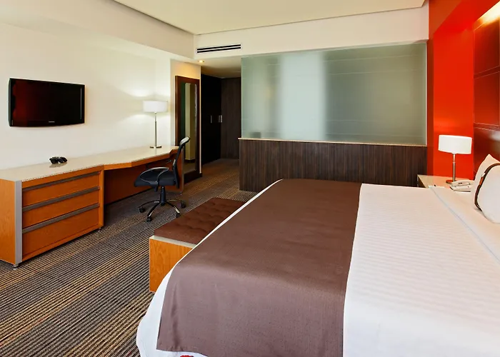Hotel City-plaza Universidad By Ihg