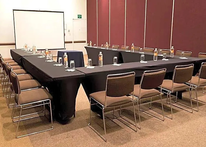 City-plaza Universidad By Ihg