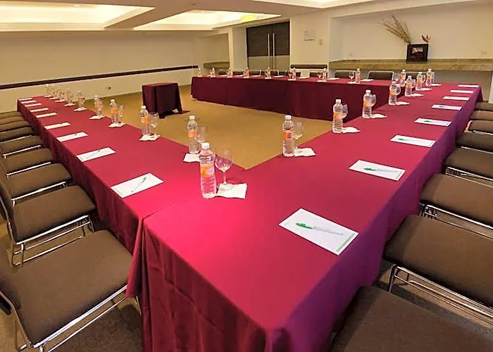 City-plaza Universidad By Ihg Hotel Mexico City