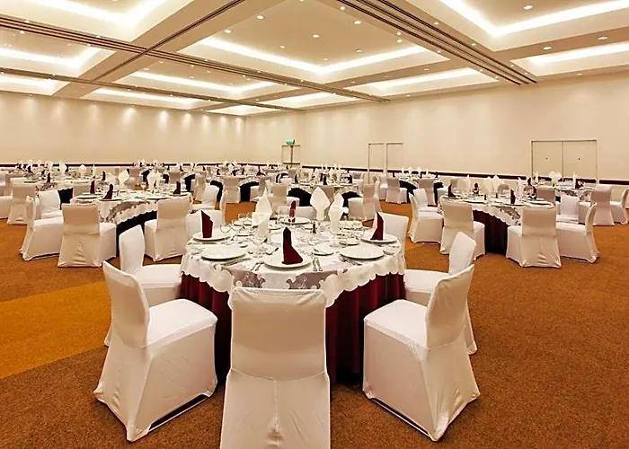 City-plaza Universidad By Ihg Hotel Mexico City