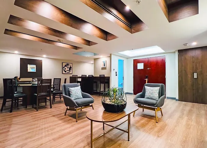 Hotel City-plaza Universidad By Ihg 4*