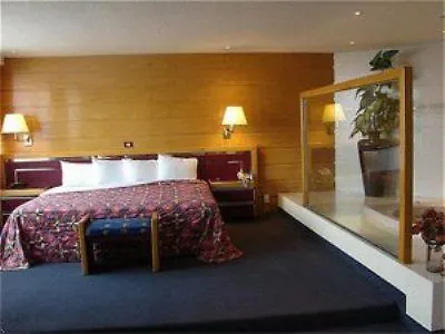 Hotel City-plaza Universidad By Ihg